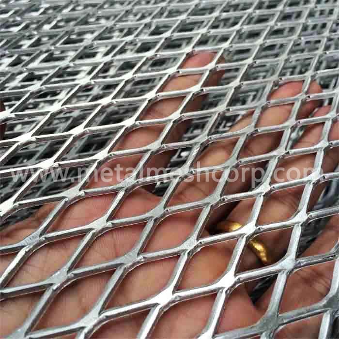 Hot Dipped Galvanized Expanded Metal Mesh