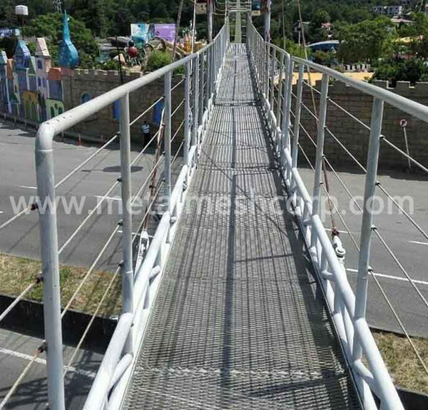 What is Expanded Metal Mesh and How is It Used?