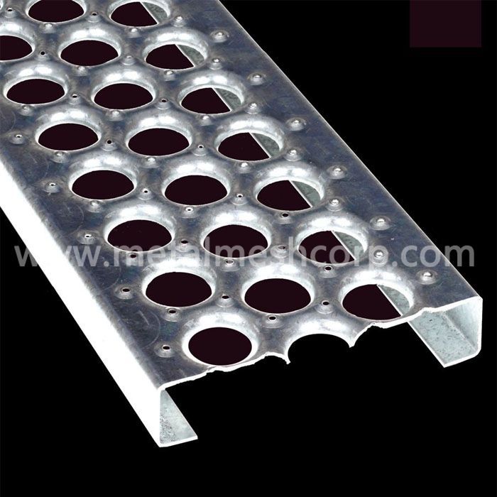 7 inch Perf O Grip Aluminum Grating