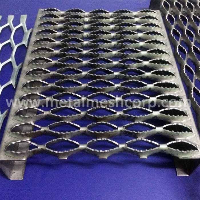 Non Skid Stair Steps