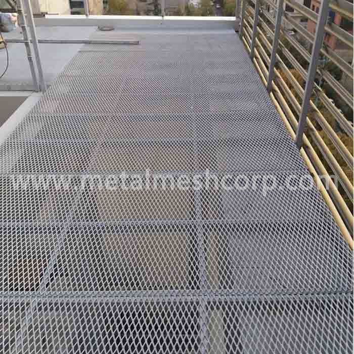 Flat Expanded metal for Flooring Plate