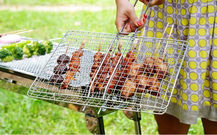 BBQ Barbeque Mesh Grill Net with Handle